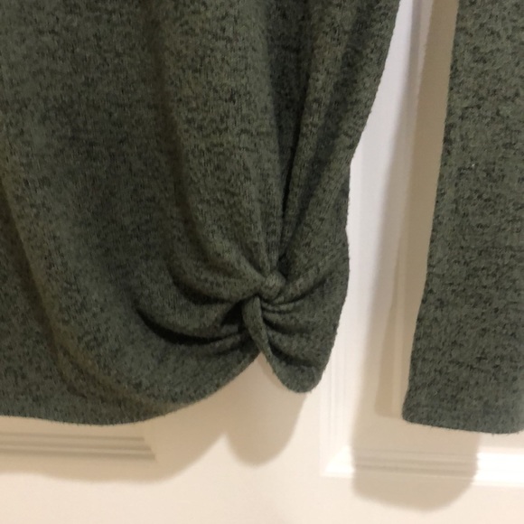 Wonder Nation green sweater size 18 - Picture 3 of 4